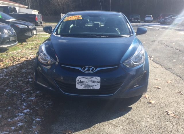 2016 Hyundai Elantra full