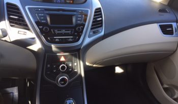 2016 Hyundai Elantra full