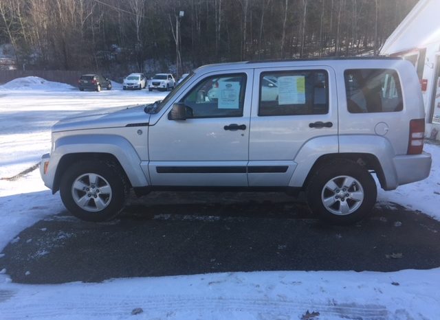 2012 Jeep Liberty Sport full