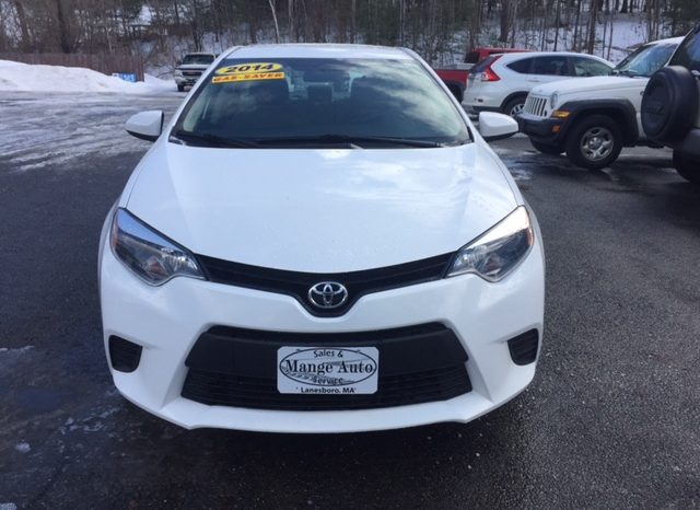 2014 Toyota Corolla LE full