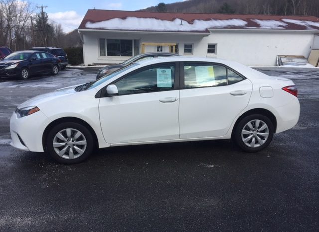 2014 Toyota Corolla LE full