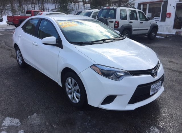 2014 Toyota Corolla LE full